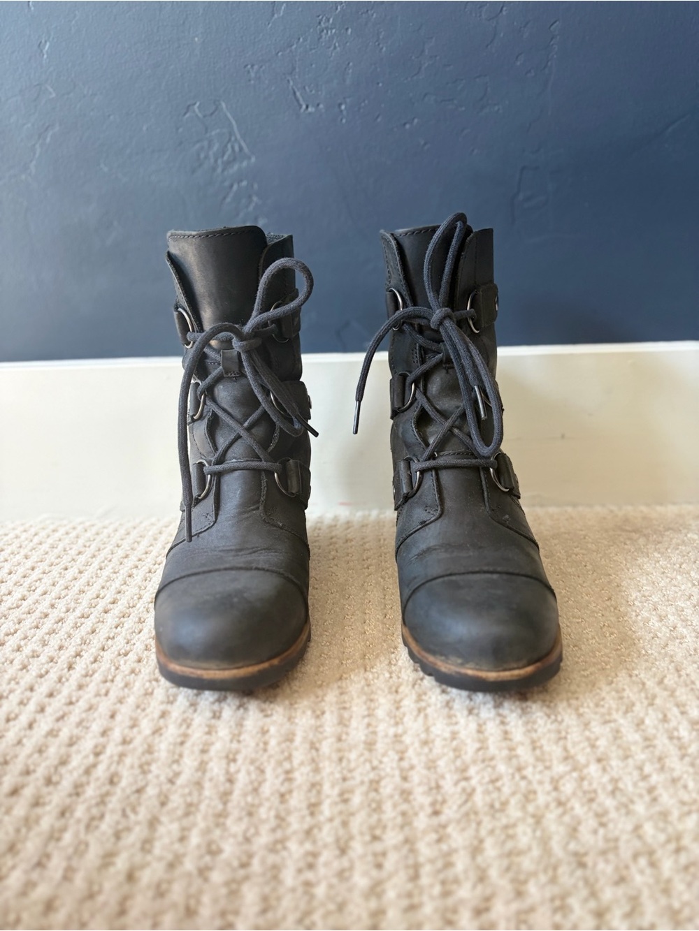 Sorel Joan of Arctic Wedge Mid Boot — Black